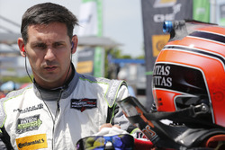 Andy Lally, Magnus Racing