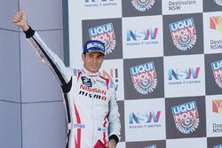 Podio: secondo Rick Kelly, Nissan Motorsports