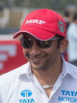 Narain Karthikeyan