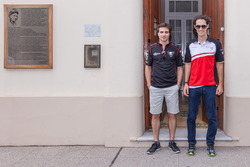 Bruno Senna, Mahindra Racing et Jérôme d'Ambrosio, Dragon Racing visitent la maison de Juan Manuel Fangio et son musée