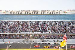 Denny Hamlin, Joe Gibbs Racing Toyota beats Martin Truex Jr., Furniture Row Racing Toyota to the checkered flag