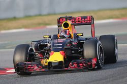 Daniil Kvyat, Red Bull Racing RB12