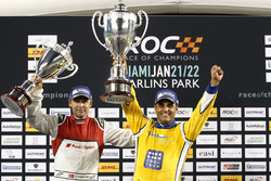 Podium: Race winner Juan Pablo Montoya, second place Tom Kristensen