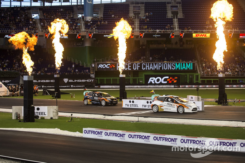 Juan Pablo Montoya, beats Pascal Wehrlein, driving the RX Supercar Lite