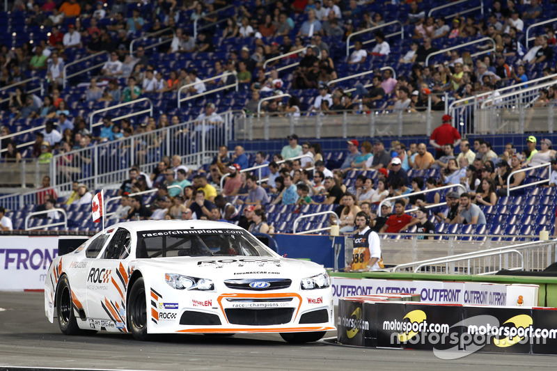 Stefan Rzadzinski, Whelen NASCAR