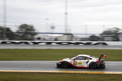 #912 Porsche Team North America Porsche 911 RSR: Kevin Estre, Laurens Vanthoor, Richard Lietz