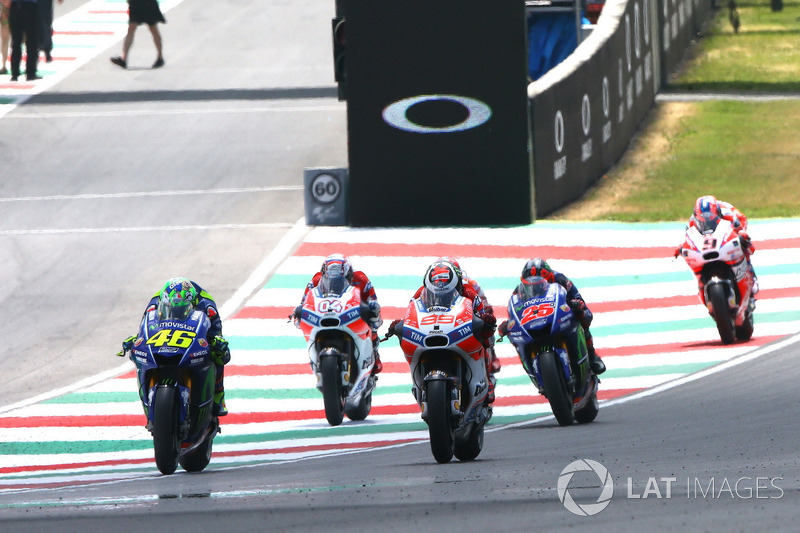 Valentino Rossi, Yamaha Factory Racing, Jorge Lorenzo, Ducati Team