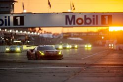 #62 Risi Competizione Ferrari 488 GTE: Toni Vilander, Giancarlo Fisichella, James Calado