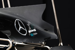 Mercedes F1 W08 shark detail