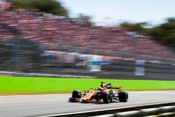 Fernando Alonso, McLaren MCL32