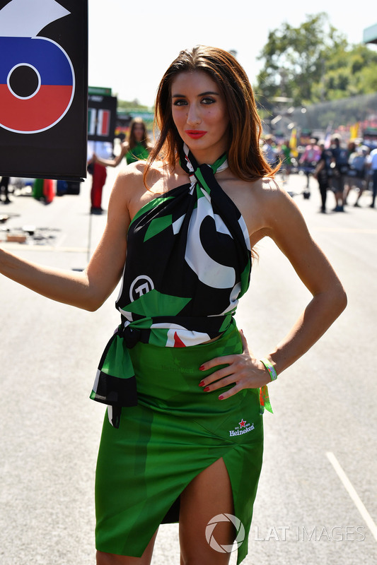 Grid girl