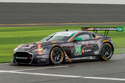 #98 Aston Martin Racing Aston Martin Vantage: Paul Dalla Lana, Mathias Lauda, Pedro Lamy, Marco Sore