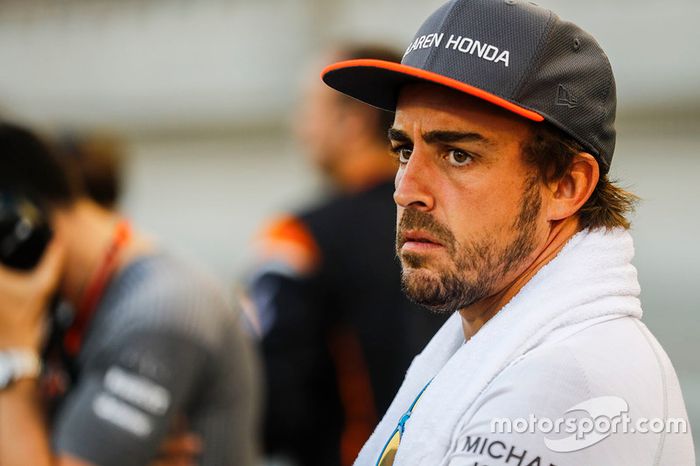 Fernando Alonso já sabe quando entrará em um cockpit da Indy. Ele fará seu primeiro teste visando as 500 Milhas de Indianápolis no dia 3 de maio.