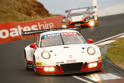 #912 Walkinshaw GT3, Porsche 911 GT3 R: Liam Talbot, John Martin, Davashen Padayachee