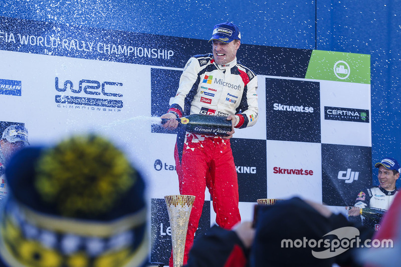 Podio: il vincitore Jari-Matti Latvala, Toyota Racing