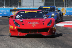 #61 R.Ferri Motorsport, Ferrari 488 GT3: Alex Riberas