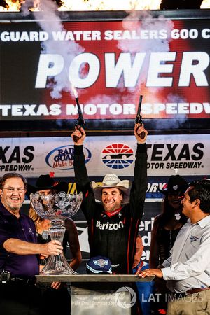 Will Power, Team Penske Team Penske Chevrolet in victory lane with guns