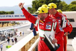 LMGTE podium: winners Duncan Cameron, Matt Griffin, Aaron Scott, Spirit of Race