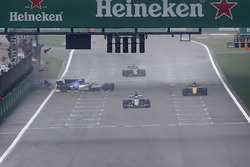 Antonio Giovinazzi, Sauber C36, se crashe