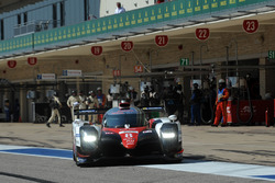 #8 Toyota Gazoo Racing Toyota TS050 Hybrid: Stéphane Sarrazin, Sébastien Buemi, Kazuki Nakajima