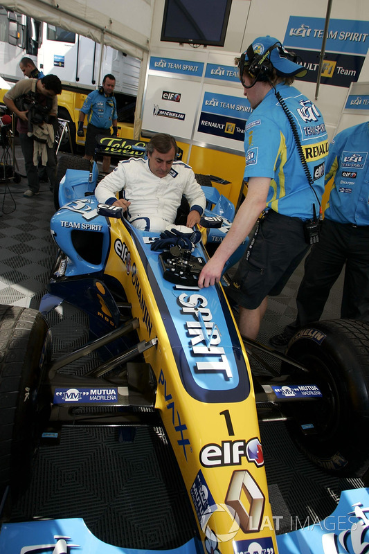 Carlos Sainz im Renault R25