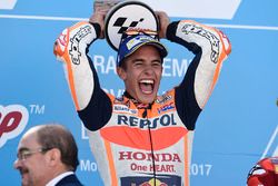 Podio: il vincitore della gara Marc Marquez, Repsol Honda Team