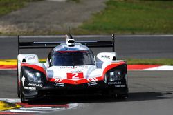 #2 Porsche Team Porsche 919 Hybrid: Timo Bernhard, Earl Bamber, Brendon Hartley