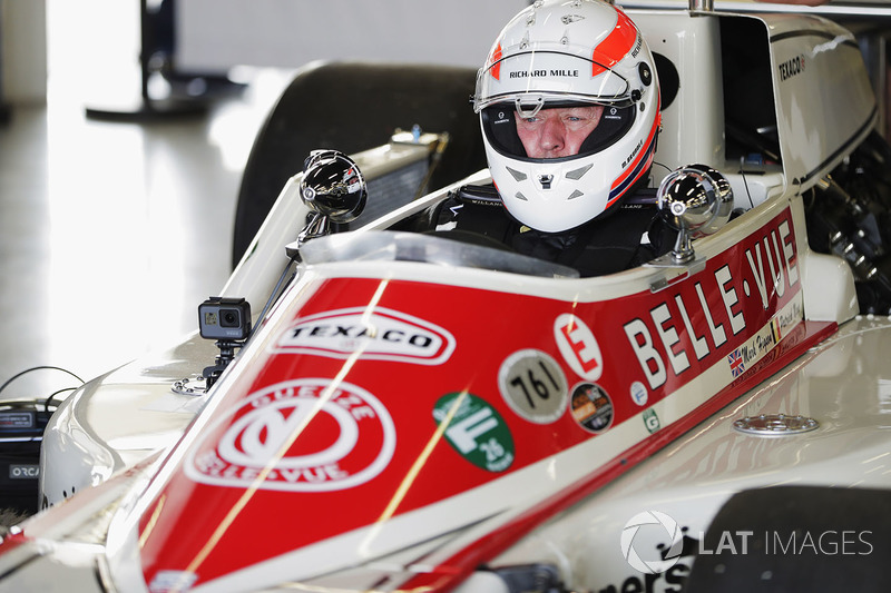 Martin Brundle au volant d'une March 761 de Patrick Neve