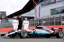 (L to R): Lewis Hamilton, Mercedes AMG F1; Toto Wolff, Mercedes AMG F1 Shareholder and Executive Director; Valtteri Bottas, Mercedes AMG F1 and the Mercedes AMG F1 W08