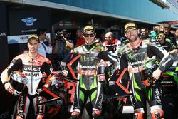 Jonathan Rea, Kawasaki Racing, en pole position devant Tom Sykes, Kawasaki Racing, et Marco Melandri, Ducati Team