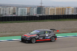 Ferenc Ficza, SEAT Leon