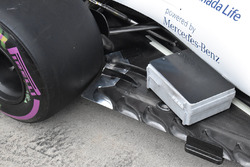 Williams FW40 floor detail