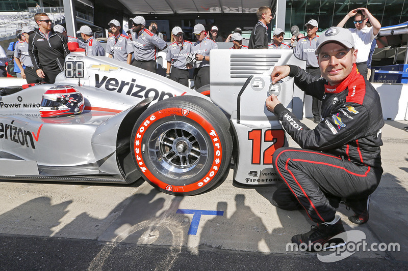 Ganador de la pole Will Power, Team Penske Chevrolet