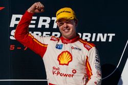 Podium: race winner Scott McLaughlin, Team Penske Ford