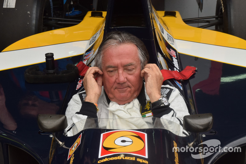 Gian Carlo Minardi sulla M192-Lamborghini
