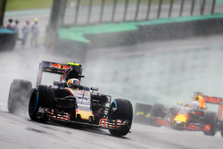 Carlos Sainz Jr., Scuderia Toro Rosso STR11