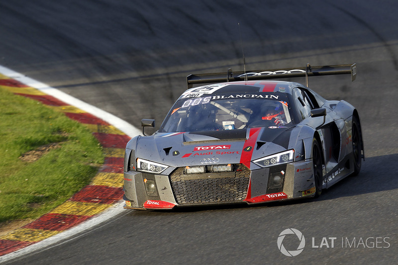 #25 Audi Sport Team Sainteloc Racing Audi R8 LMS: Markus Winkelhock, Christopher Haase, Jules Gounon