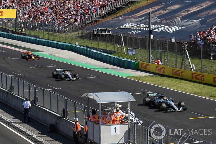 Bottas y Hamilton en Hungría