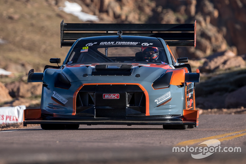 #23 Nissan GT-R: Cole Powelson