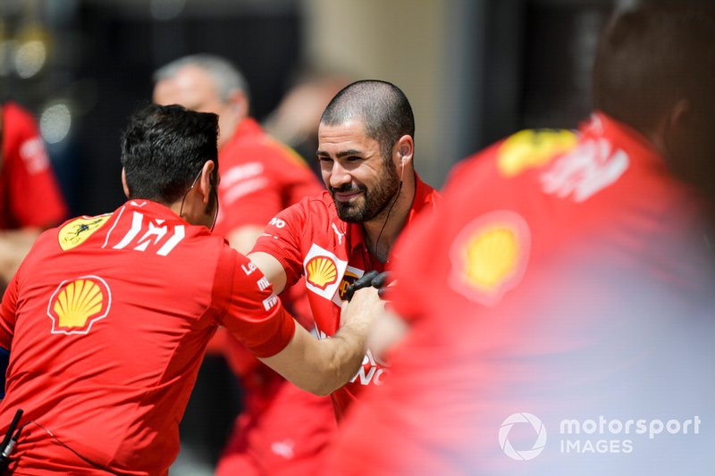 Les mécaniciens Ferrari