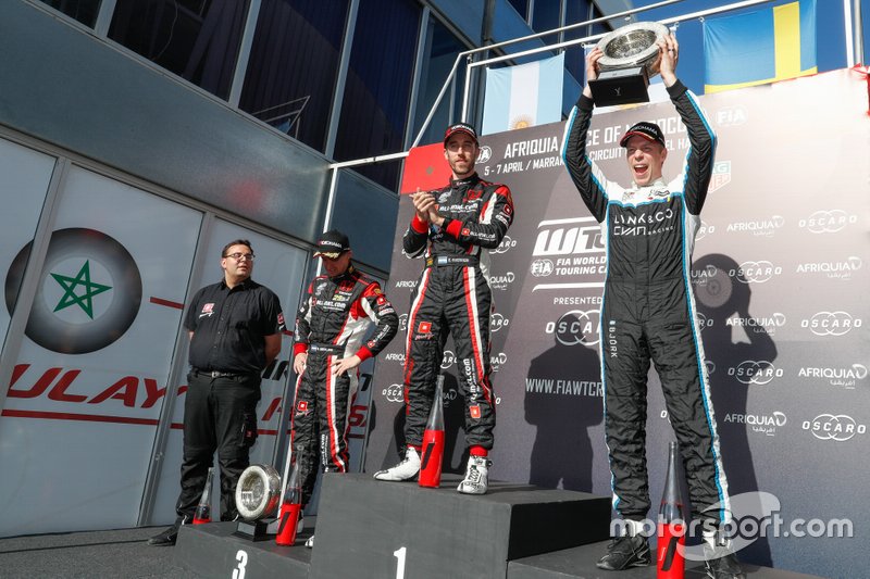 Podio: ganador Esteban Guerrieri, ALL-INKL.COM Münnich Motorsport Honda Civic Type R TCR, segundo Thed Björk, Cyan Racing Lynk & Co 03 TCR, tercero Néstor Girolami, ALL-INKL.COM Münnich Motorsport Honda Civic Type R TCR