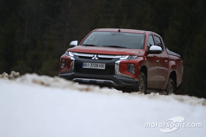 Mitsubishi L200