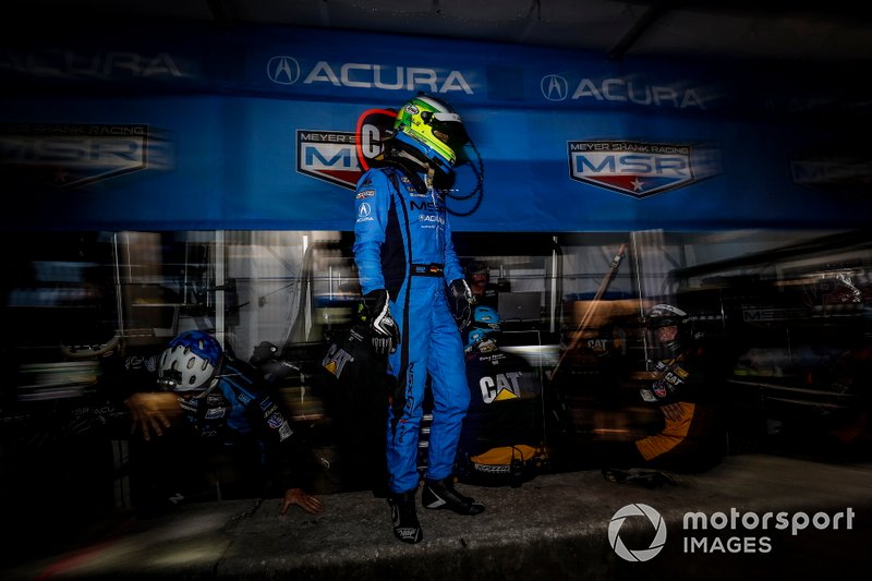#86 Meyer Shank Racing w/ Curb-Agajanian Acura NSX GT3, GTD: Mario Farnbacher, Trent Hindman, Justin Marks, pit stop