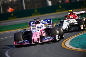 Sergio Perez, Racing Point RP19, Antonio Giovinazzi, Alfa Romeo Racing C38