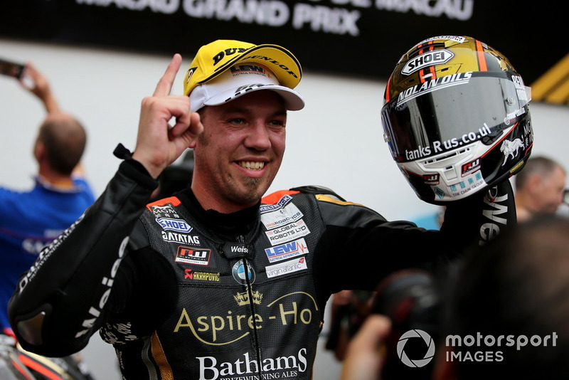 Race winner Peter Hickman, AspireHo by Bathams Racing, BMW at Macau GP