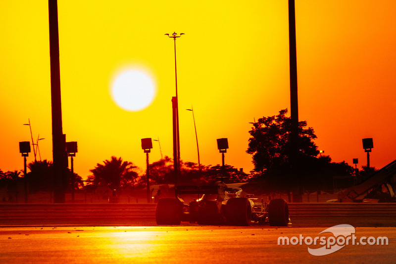 Atardecer en Abu Dhabi