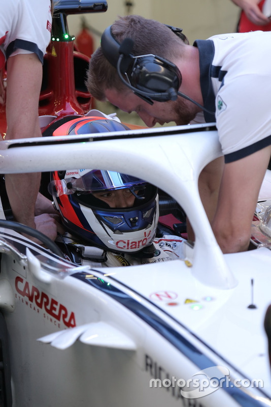 Tatiana Calderón, Sauber C37 piloto de prueba