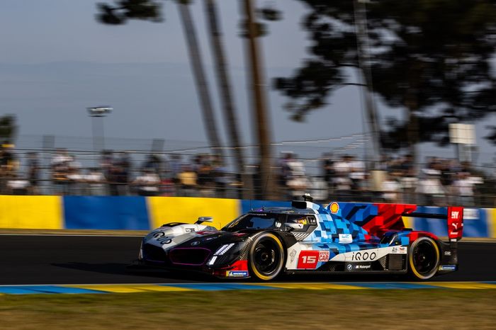  #15 BMW M Team WRT BMW M Hybrid V8: Dries Vanthoor, Raffaele Marciello, Kevin Magnussen