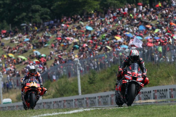 Marco Bezzecchi, Aprilia Racing