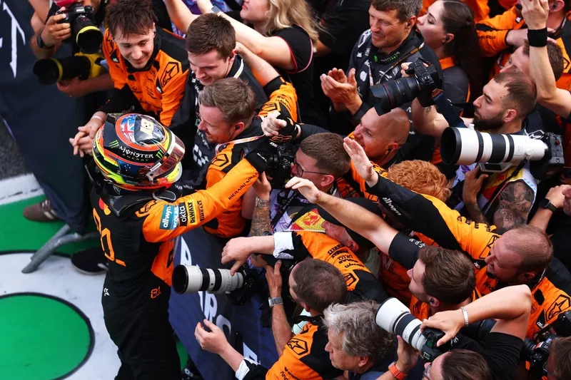 Oscar Piastri, McLaren
